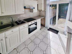 Photo 6- click for photo gallery